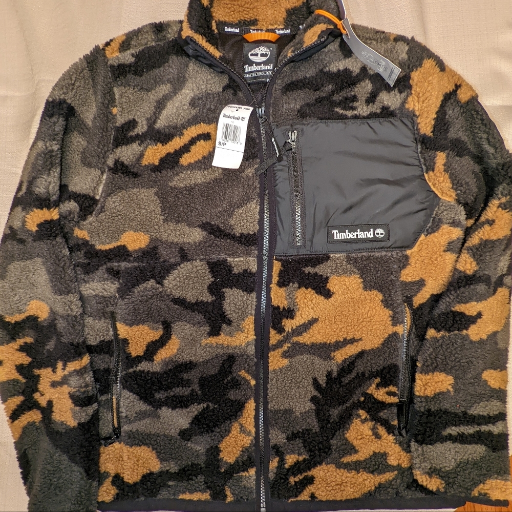 NWT Timberland Men's Small Camo Fleece jacket